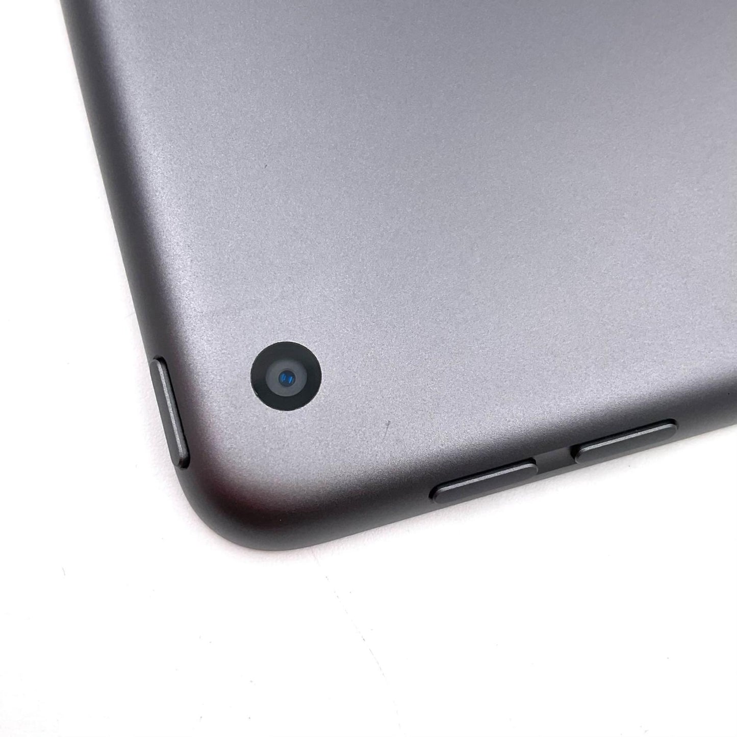【全額返金保証】【最速発送】Apple iPad iPad 10.2インチ 第9世代 64GB スペースグレイ Wi-Fi 動作確認済