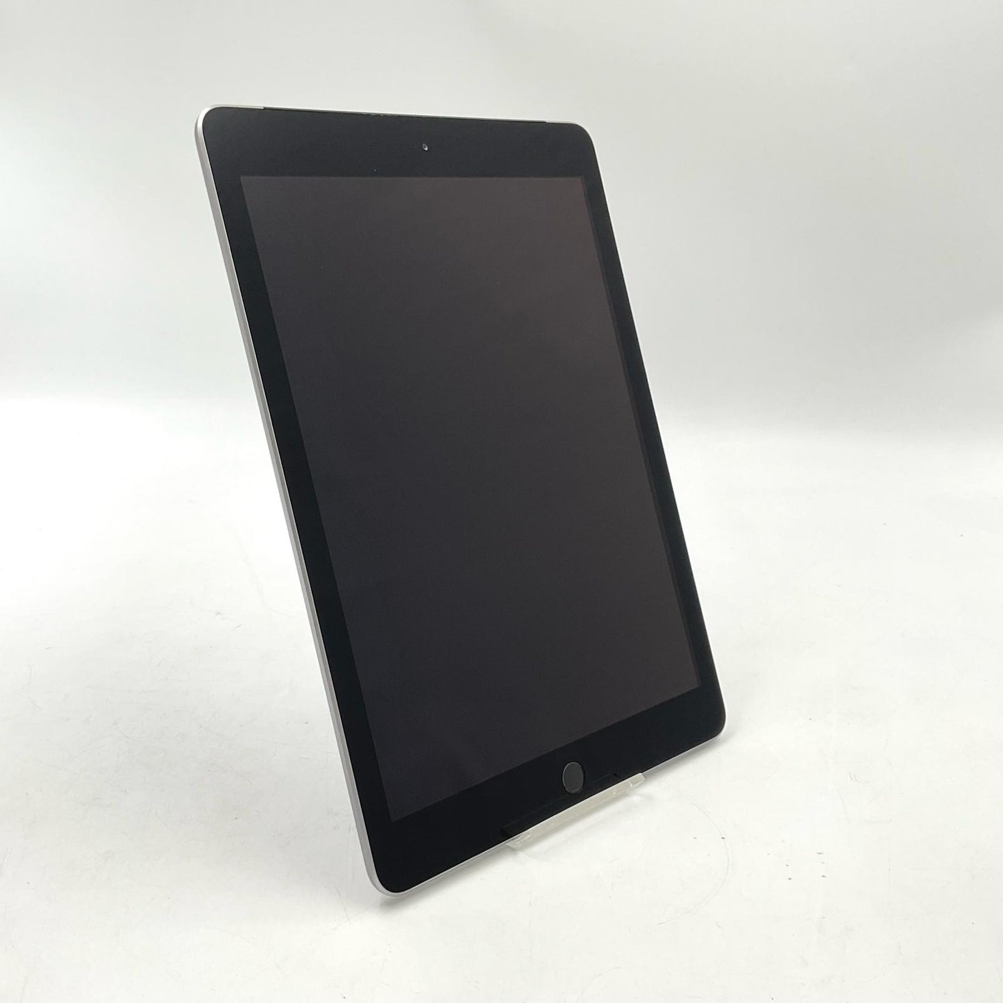 【全額返金保証】【最速発送】Apple iPad iPad 9.7インチ 第6世代 32GB スペースグレイ WiFi+Cellular Softbank 白ロム 美品 動作確認済