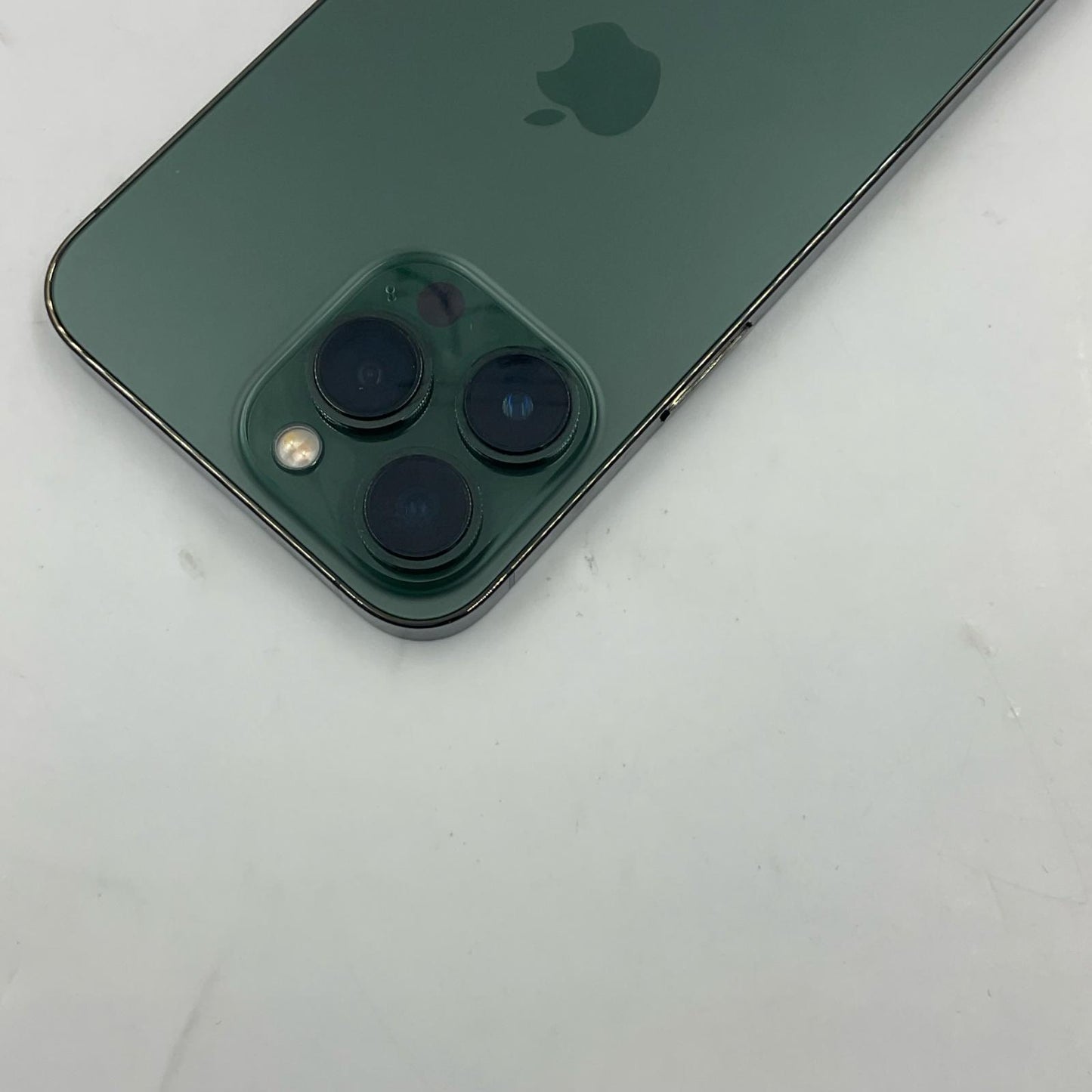 【全額返金保証】【最速発送】Apple iPhone iPhone 13 Pro 256GB アルパイングリーン SIMフリー 白ロム 動作確認済 79%