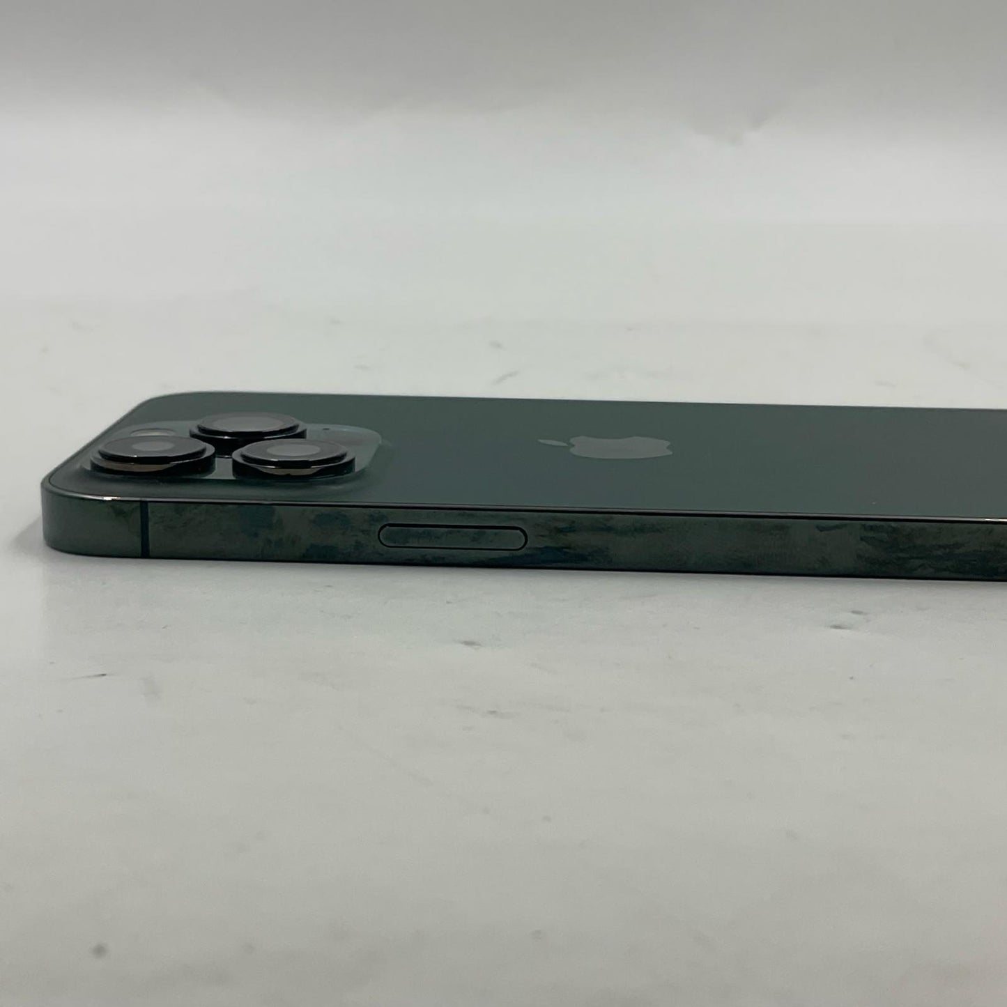 【全額返金保証】【最速発送】Apple iPhone iPhone 13 Pro 256GB アルパイングリーン SIMフリー 白ロム 動作確認済 79%