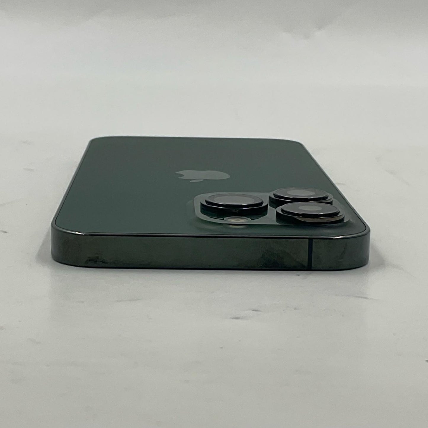 【全額返金保証】【最速発送】Apple iPhone iPhone 13 Pro 256GB アルパイングリーン SIMフリー 白ロム 動作確認済 79%