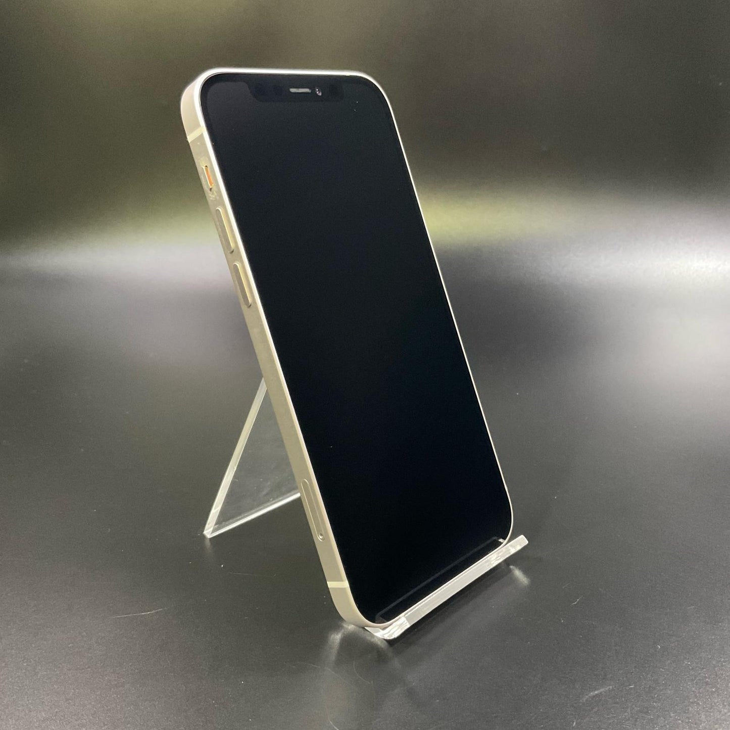 【全額返金保証】【最速発送】Apple iPhone iPhone 12 64GB ホワイト au 白ロム 動作確認済 79%