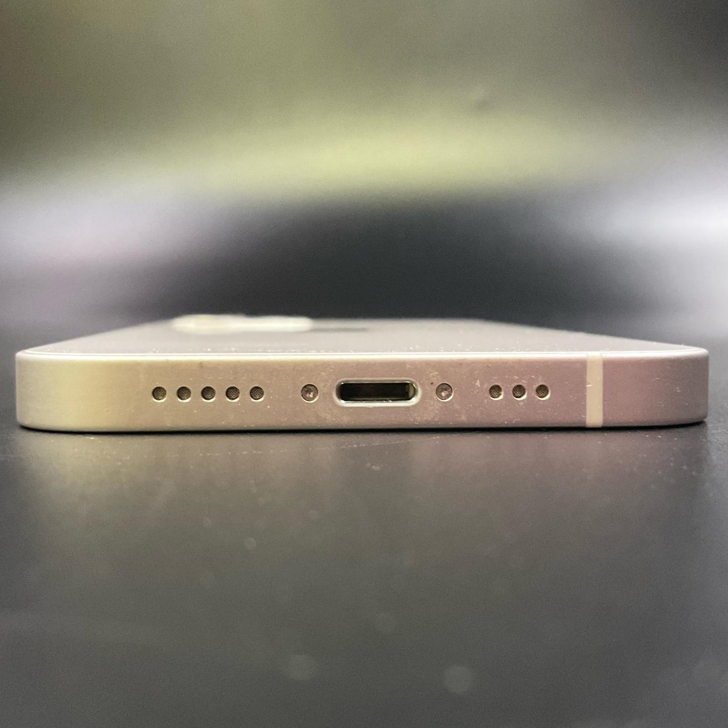 【全額返金保証】【最速発送】Apple iPhone iPhone 12 64GB ホワイト au 白ロム 動作確認済 79%