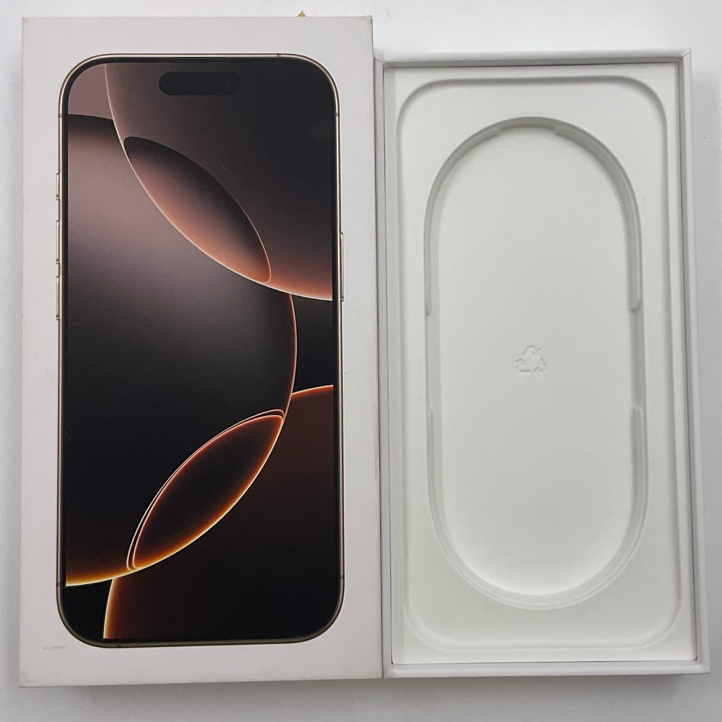 【全額返金保証】【最速発送】Apple iPhone iPhone 16 Pro 256GB デザートチタニウム Softbank 動作確認済 96%