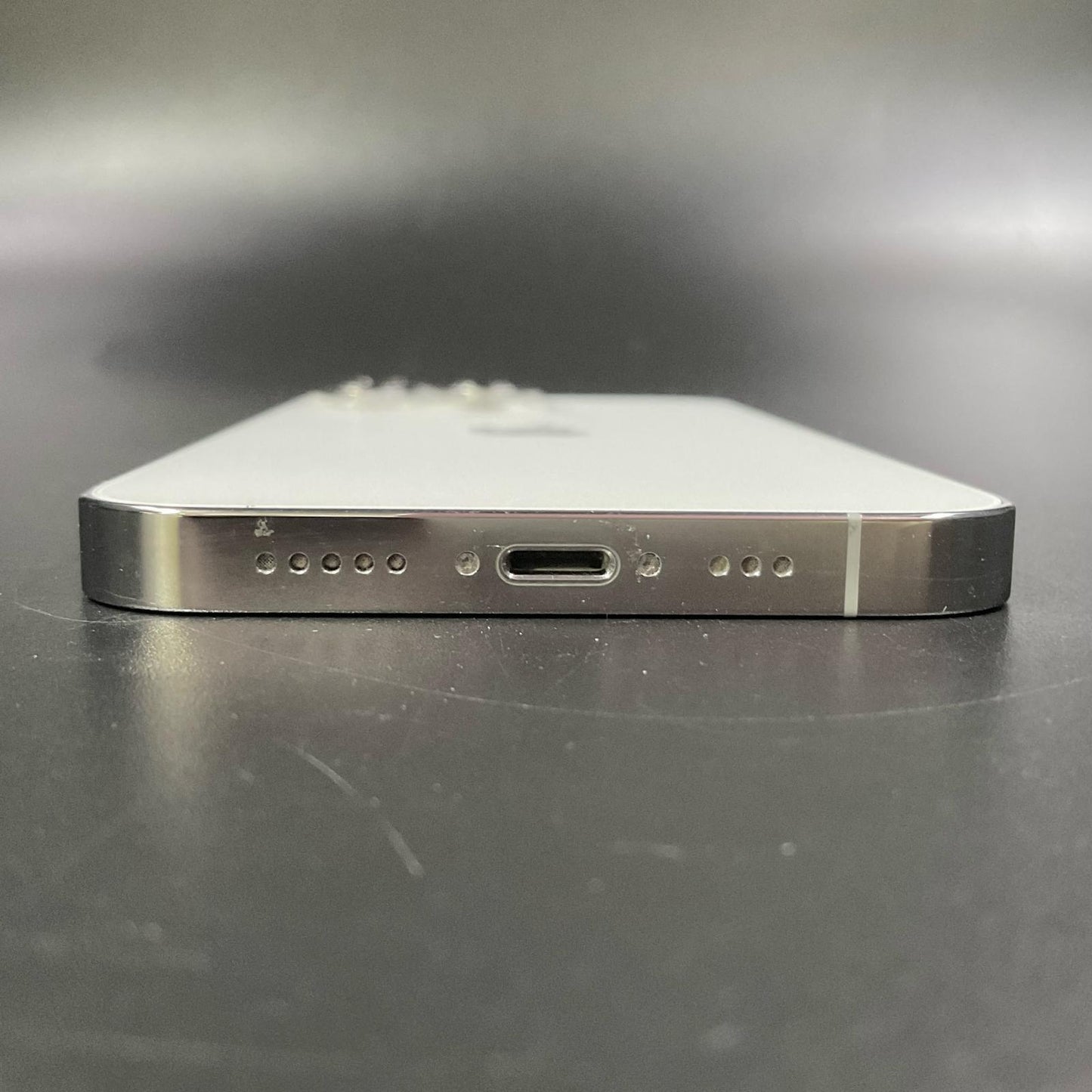 【全額返金保証】【最速発送】Apple iPhone iPhone 13 Pro 128GB シルバー au 動作確認済 81%