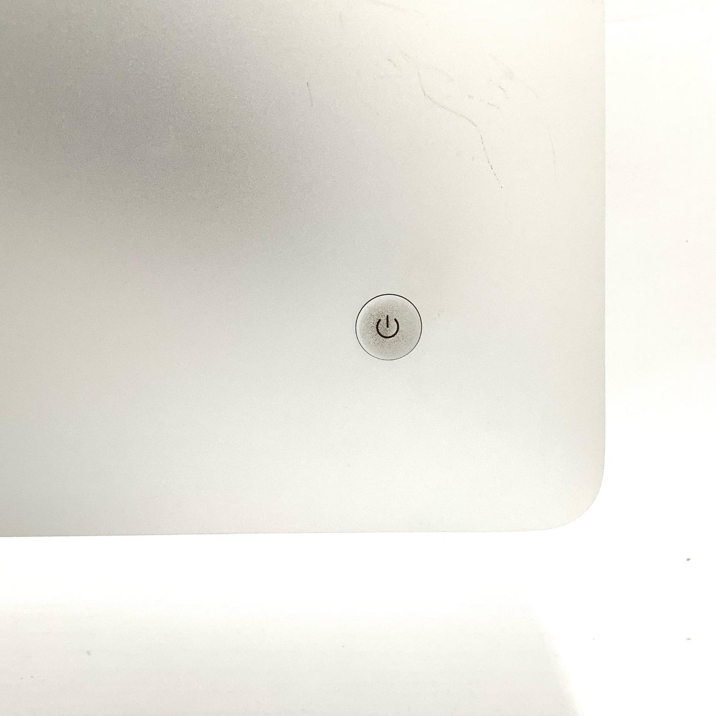 【全額返金保証】【最速発送】Apple iMac 21.5インチ 3.3 GHz クアッドコア Intel Core i7 16GB フュージョンドライブ 2TB シルバー 動作確認済