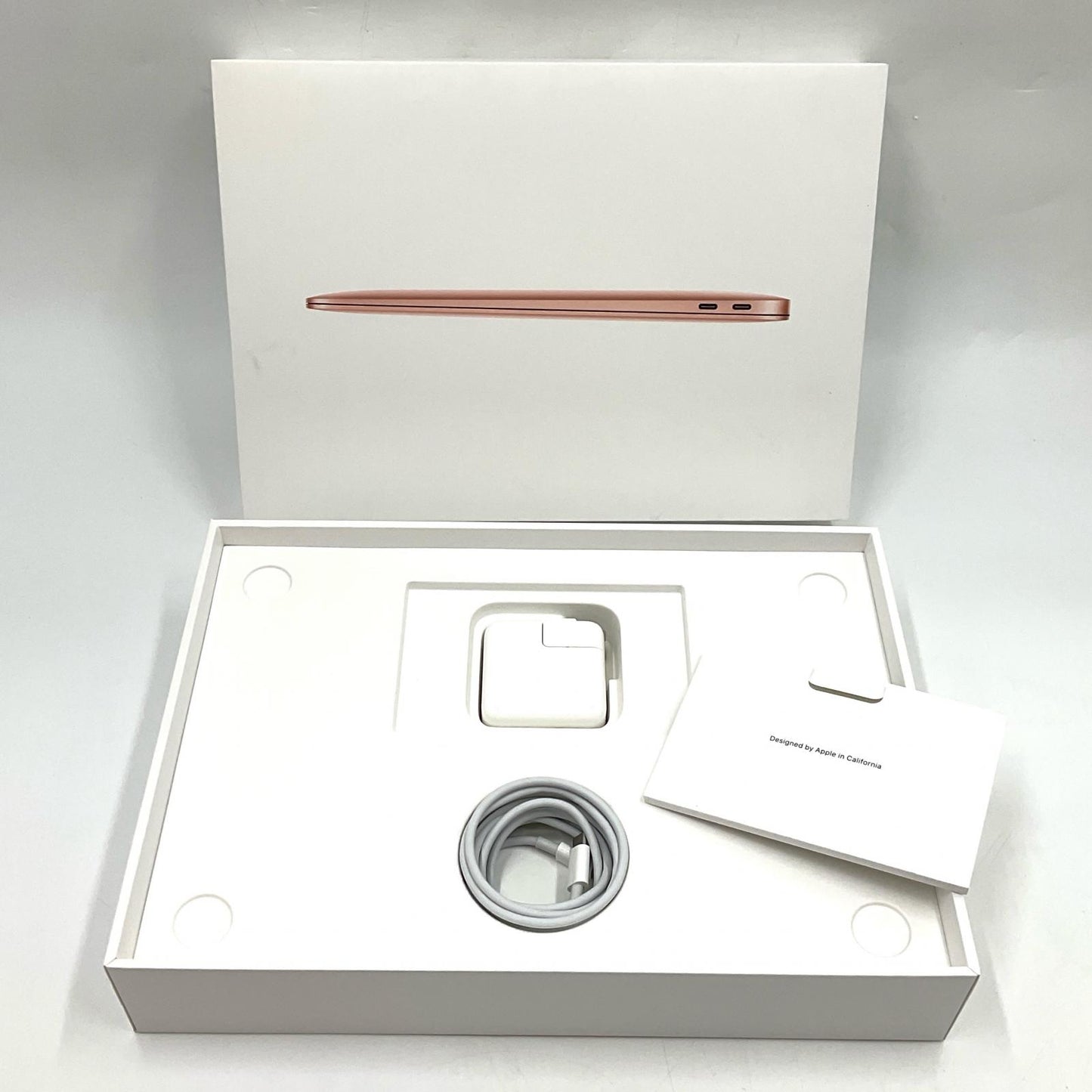 【全額返金保証】【最速発送】Apple MacBook Air 13インチ 2020 Apple M1 8GB SSD 256GB ゴールド 98% 動作確認済