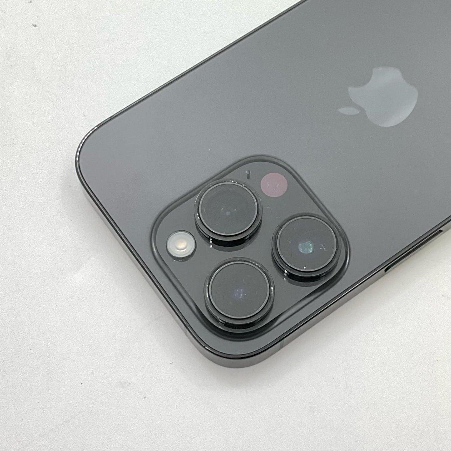 【全額返金保証】【最速発送】Apple iPhone iPhone 14 Pro 256GB スペースブラック docomo 白ロム 動作確認済 75%