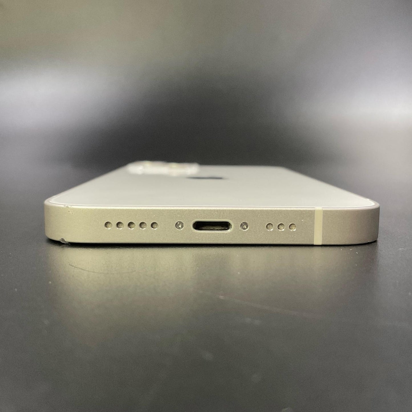 【全額返金保証】【最速発送】Apple iPhone iPhone 13 128GB スターライト Softbank 動作確認済 84%