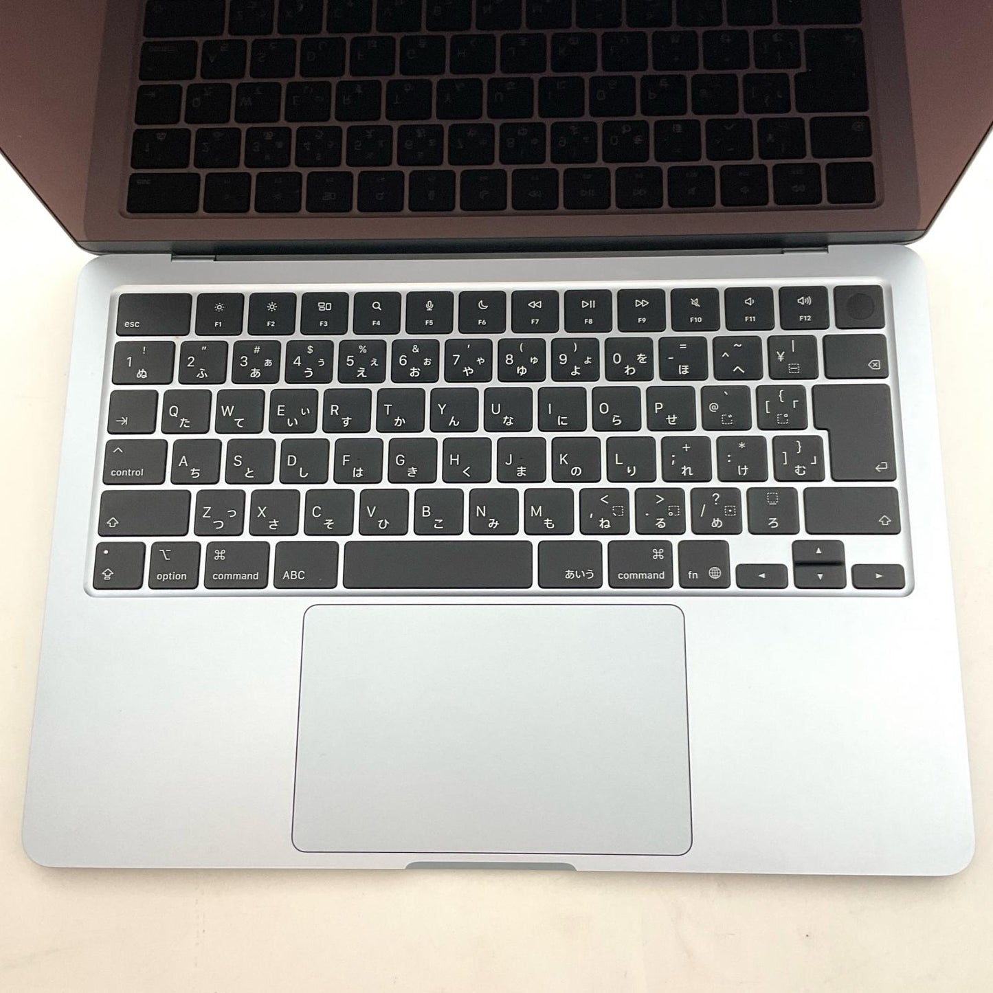 【全額返金保証】【最速発送】Apple MacBook Air 13.6インチ 2025 Apple M4 16GB SSD 512GB スカイブルー 100% 動作確認済