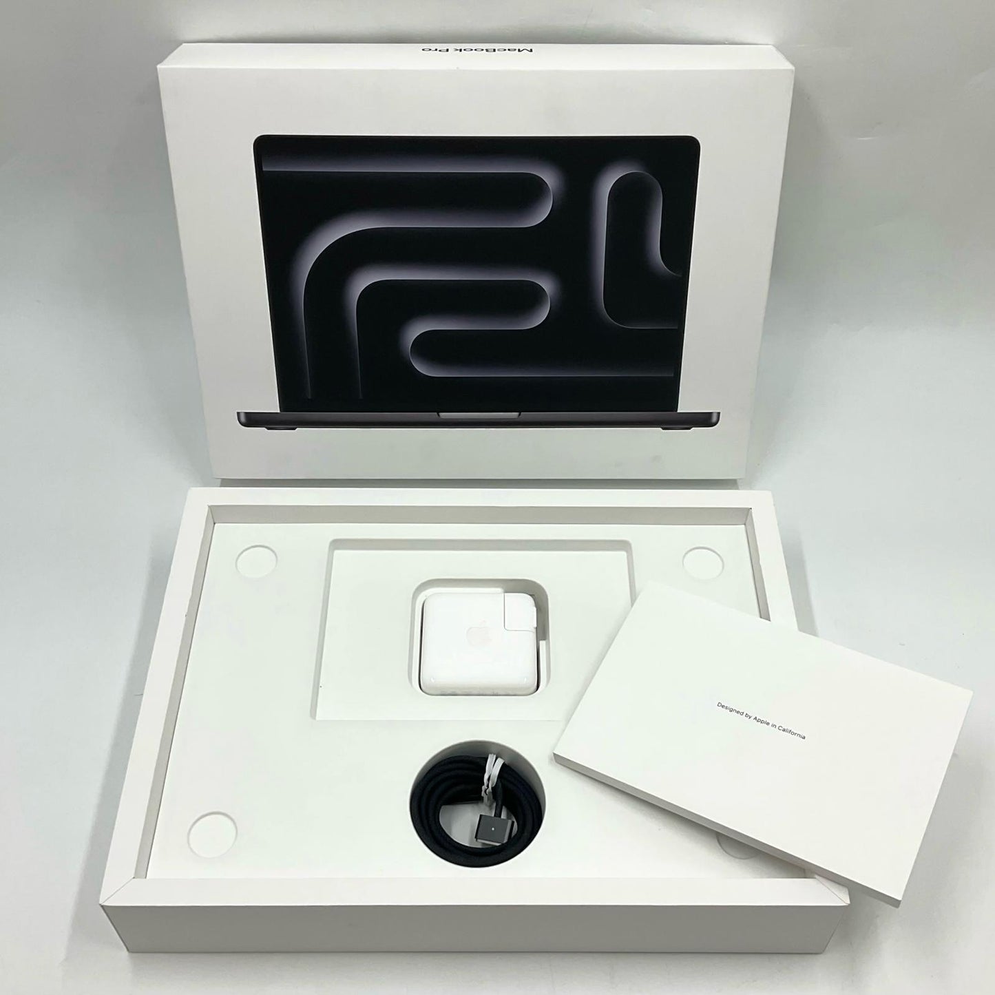 【全額返金保証】【最速発送】Apple MacBook Pro 14インチ 2024 Apple M4 16GB M.2 SSD 512GB スペースブラック 100% 動作確認済