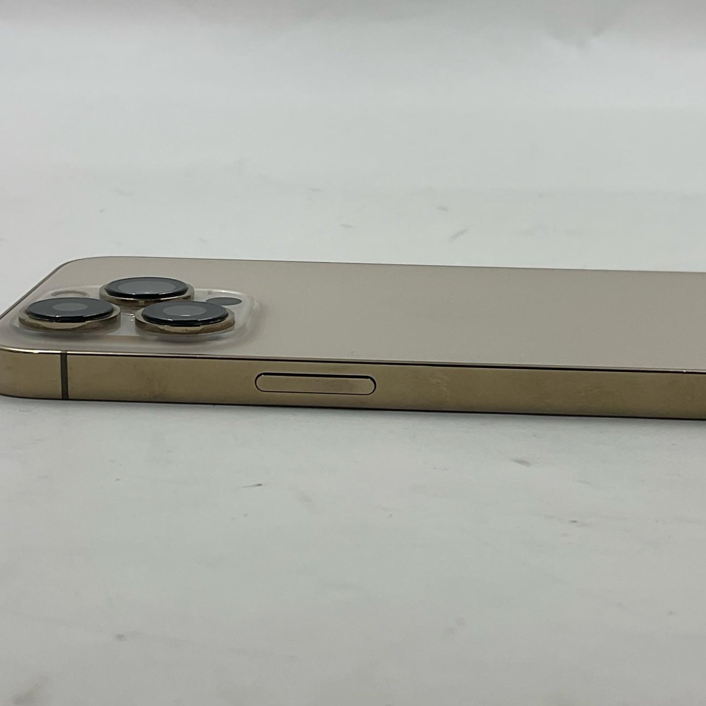 【全額返金保証】【最速発送】Apple iPhone iPhone 13 Pro 256GB ゴールド SIMフリー 白ロム 動作確認済 78%