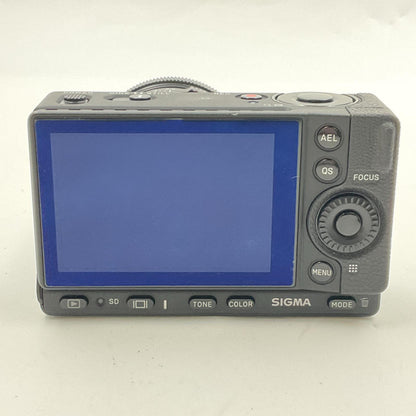 【全額返金保証】【最速発送】SIGMA デジタル一眼 SIGMA fp 45mm F2.8 DG DN Contemporary キット ブラック 美品 動作確認済