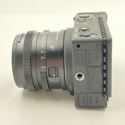 【全額返金保証】【最速発送】SIGMA デジタル一眼 SIGMA fp 45mm F2.8 DG DN Contemporary キット ブラック 美品 動作確認済