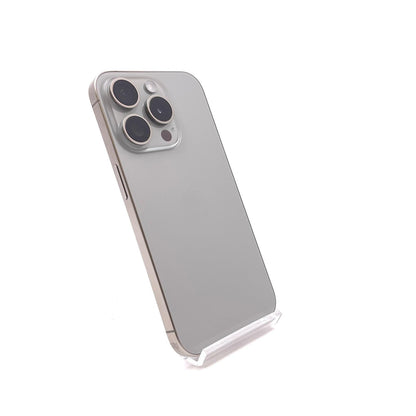 【全額返金保証】【最速発送】Apple iPhone iPhone 15 Pro 256GB ナチュラルチタニウム SIMフリー 白ロム 美品 動作確認済 86%