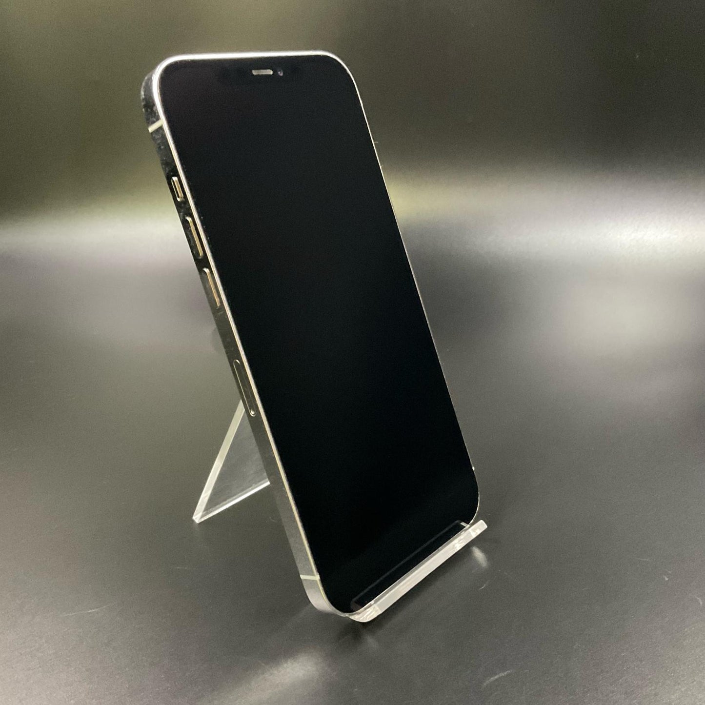 【全額返金保証】【最速発送】Apple iPhone iPhone Pro Max 12 Pro Max 256GB シルバー docomo 白ロム 動作確認済 77%