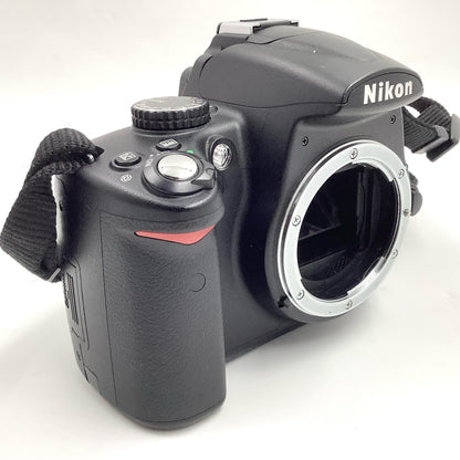 【全額返金保証】【最速発送】Nikon デジタル一眼 D5000 ボディ ブラック 美品 動作確認済