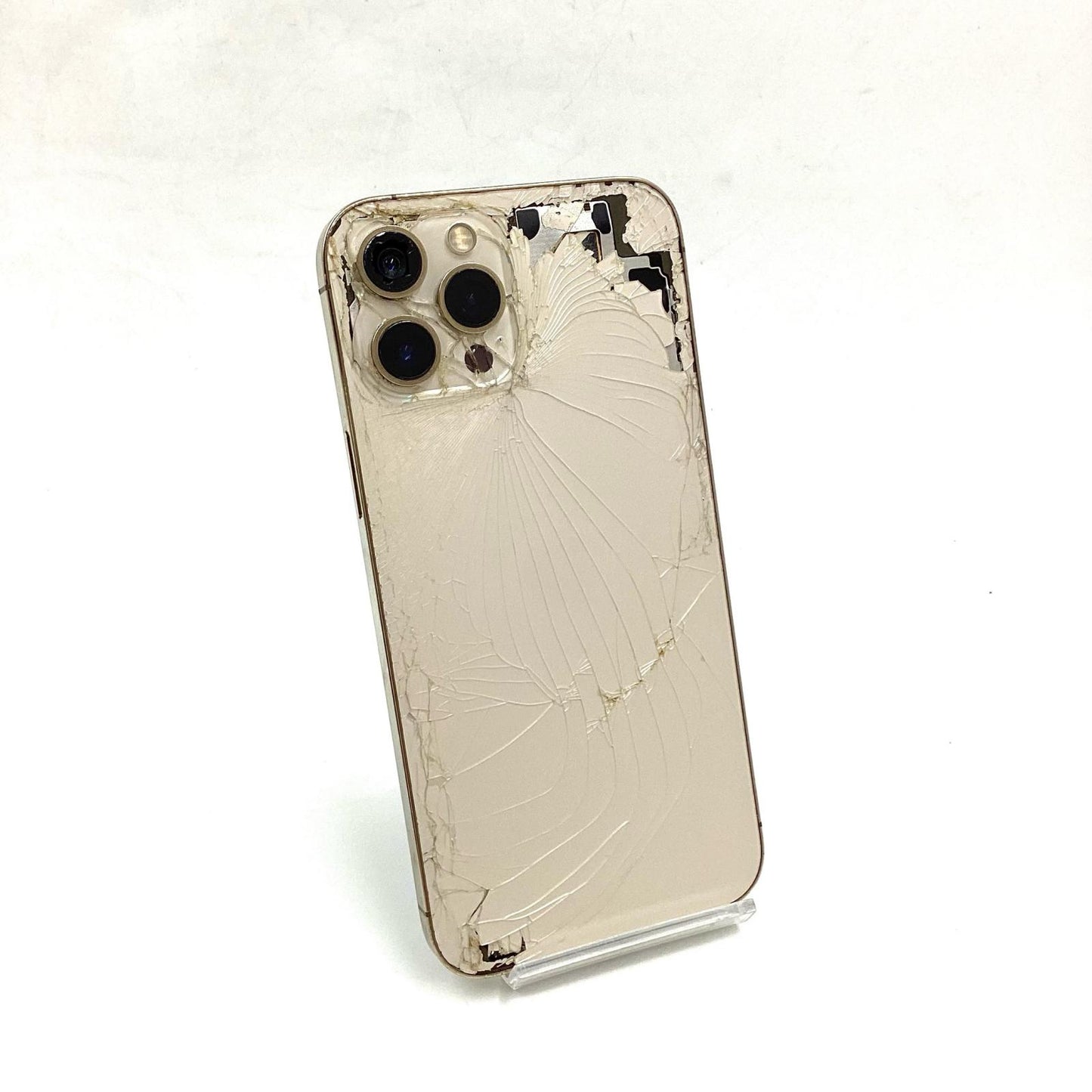 【最速発送】Apple iPhone iPhone 12 Pro Max 128GB ゴールド docomo SIMフリー 白ロム【難有】 75%