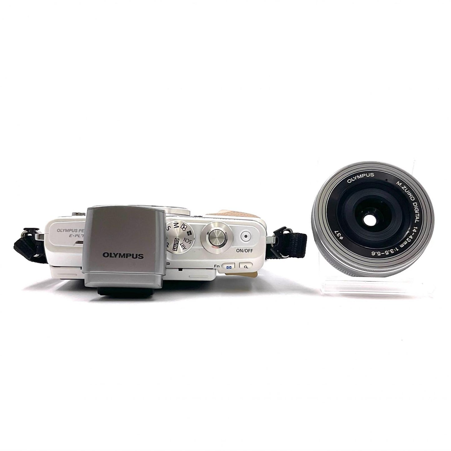 【全額返金保証】【最速発送】OLYMPUS デジタル一眼 OLYMPUS PEN Lite E-PL7 14-42mm EZレンズキット [ホワイト] ホワイト 動作確認済