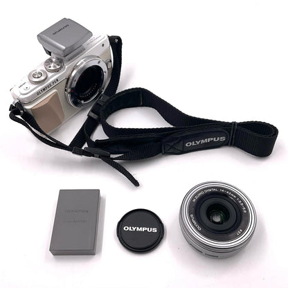 【全額返金保証】【最速発送】OLYMPUS デジタル一眼 OLYMPUS PEN Lite E-PL7 14-42mm EZレンズキット [ホワイト] ホワイト 動作確認済