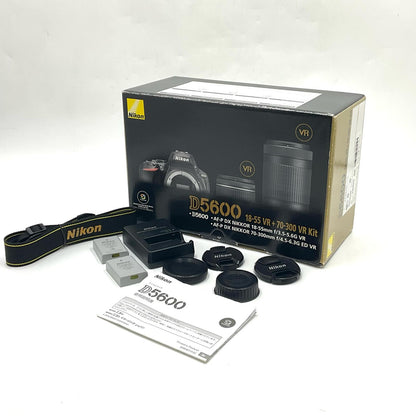 【全額返金保証】【最速発送】Nikon デジタル一眼 D5600 ダブルズームキット ブラック 動作確認済