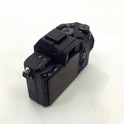 【全額返金保証】【最速発送】Sony デジタル一眼 α7 III ILCE-7M3 ボディ ブラック 美品 動作確認済