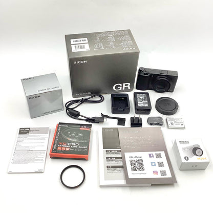 【全額返金保証】【最速発送】RICOH コンパクトデジタルカメラ RICOH GR IIIx 美品 動作確認済