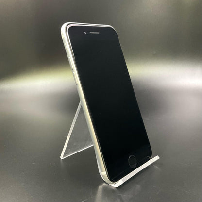 【全額返金保証】【最速発送】Apple iPhone iPhone SE（第2世代） 128GB ホワイト docomo 白ロム 動作確認済 81%