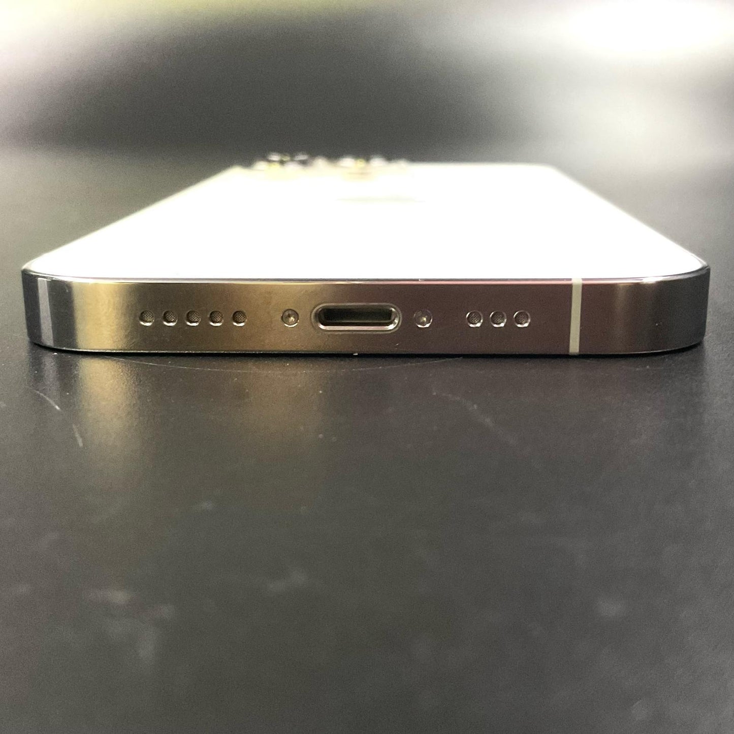 【全額返金保証】【最速発送】Apple iPhone iPhone 13 Pro 128GB シルバー docomo SIMフリー 白ロム 動作確認済 82%