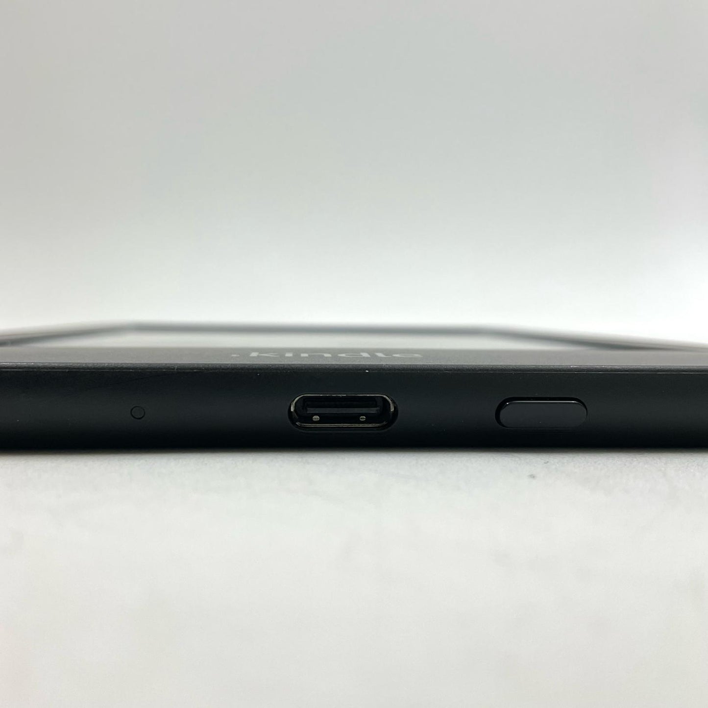 【全額返金保証】【最速発送】Amazon Kindle 第11世代 6インチ 16GB 美品 動作確認済