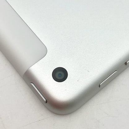 【全額返金保証】【最速発送】Apple iPad iPad 9.7インチ 第6世代 128GB シルバー WiFi+Cellular 白ロム 美品 動作確認済