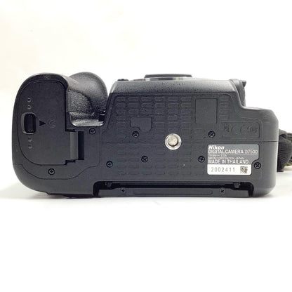 【全額返金保証】【最速発送】Nikon デジタル一眼 D7500 ボディ ブラック 美品 動作確認済
