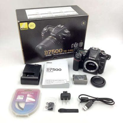 【全額返金保証】【最速発送】Nikon デジタル一眼 D7500 ボディ ブラック 美品 動作確認済