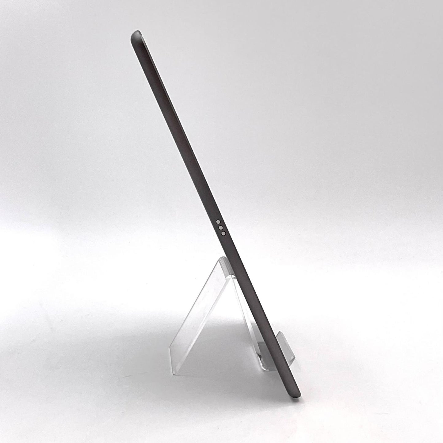 【全額返金保証】【最速発送】Apple iPad iPad 10.2インチ 第9世代 64GB スペースグレイ Wi-Fi 動作確認済