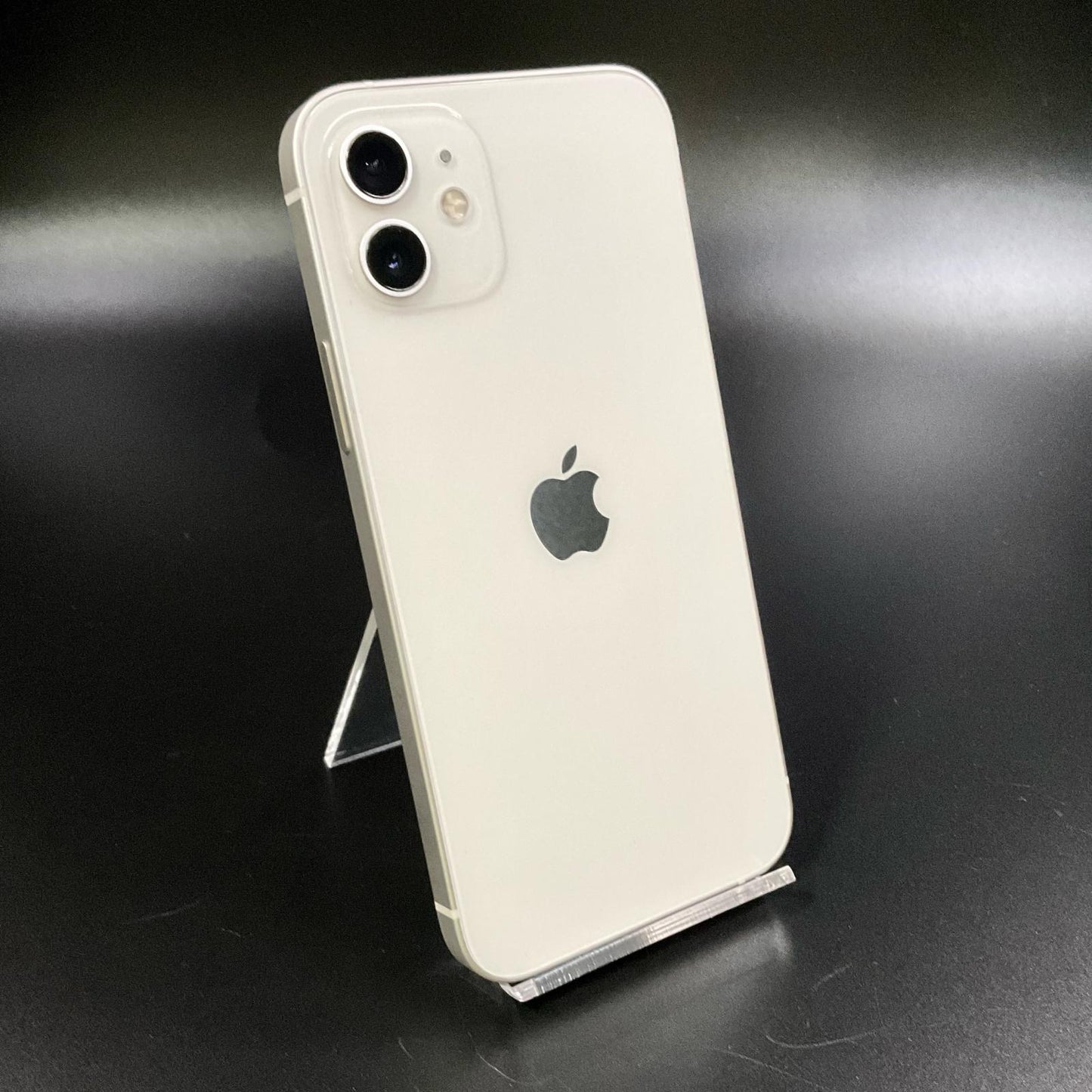 【全額返金保証】【最速発送】Apple iPhone iPhone 12 128GB ホワイト docomo SIMフリー 白ロム 動作確認済 74%