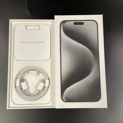 【全額返金保証】【最速発送】Apple iPhone iPhone 15 Pro Max 512GB ホワイトチタニウム SIMフリー 美品 動作確認済 90%