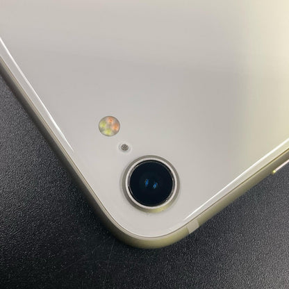 【全額返金保証】【最速発送】Apple iPhone iPhone SE（第3世代） 128GB スターライト SIMフリー 動作確認済 82%