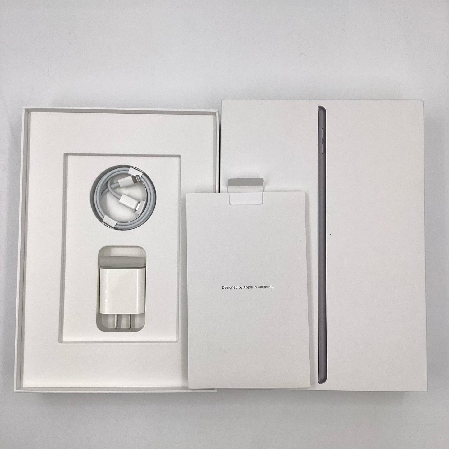 【全額返金保証】【最速発送】Apple iPad iPad 10.2インチ 第9世代 64GB スペースグレイ Wi-Fi 美品 動作確認済
