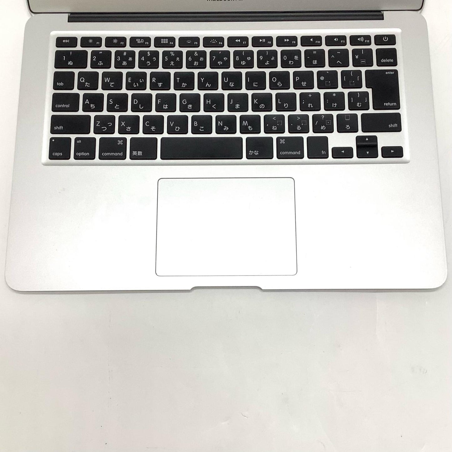 【全額返金保証】【最速発送】Apple MacBook Air 13インチ 2015 1.6 GHz Intel Core i5 4GB SSD 128GB シルバー 動作確認済
