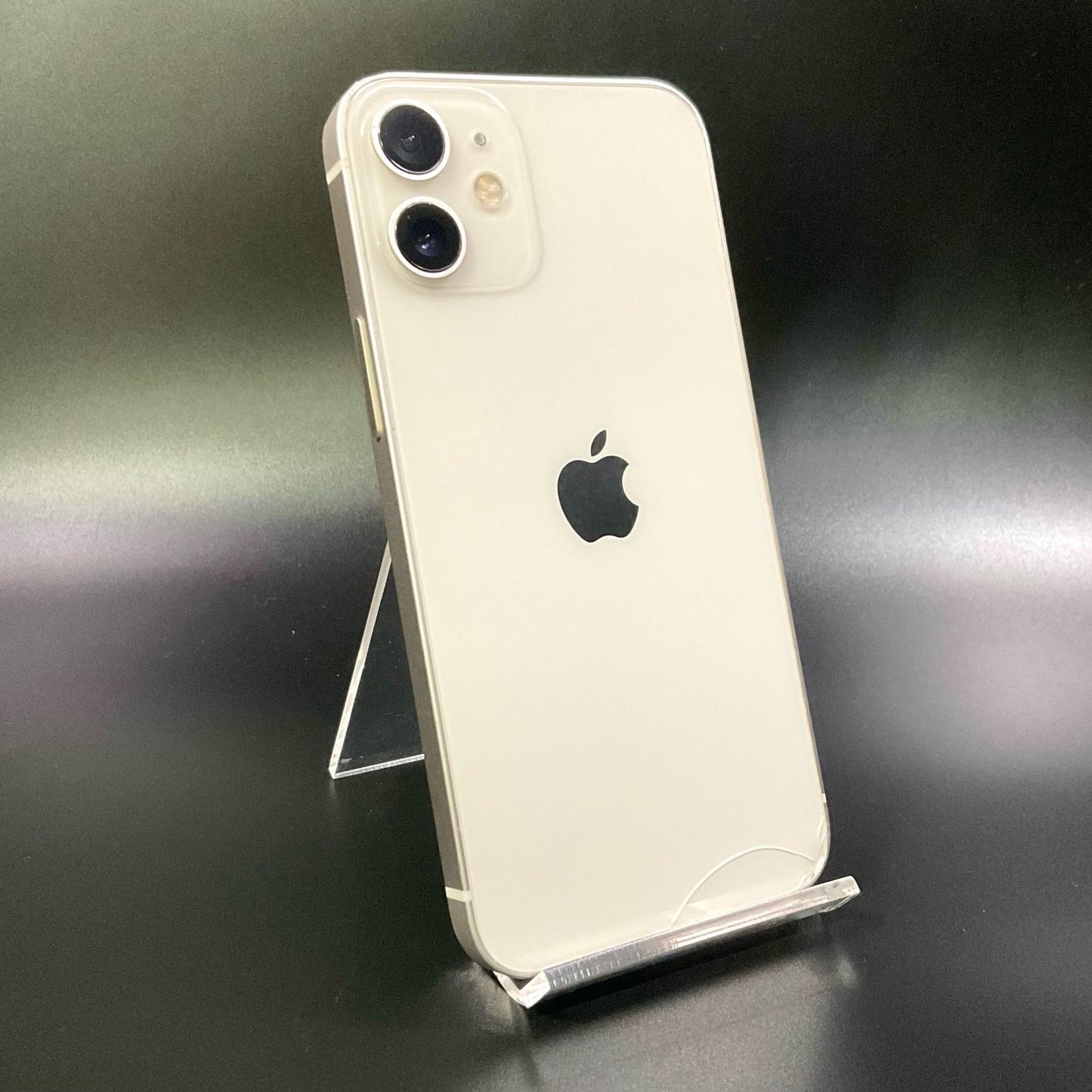 【最速発送】Apple iPhone iPhone 12 mini 64GB ホワイト au 白ロム【難有】 77%
