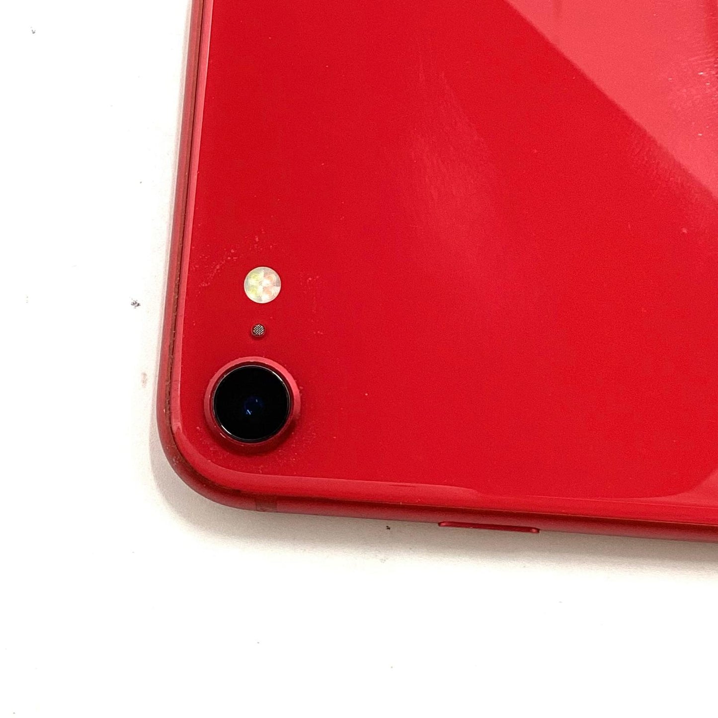 【全額返金保証】【最速発送】Apple iPhone iPhone SE（第2世代） 64GB (PRODUCT)RED docomo 白ロム 動作確認済 72%