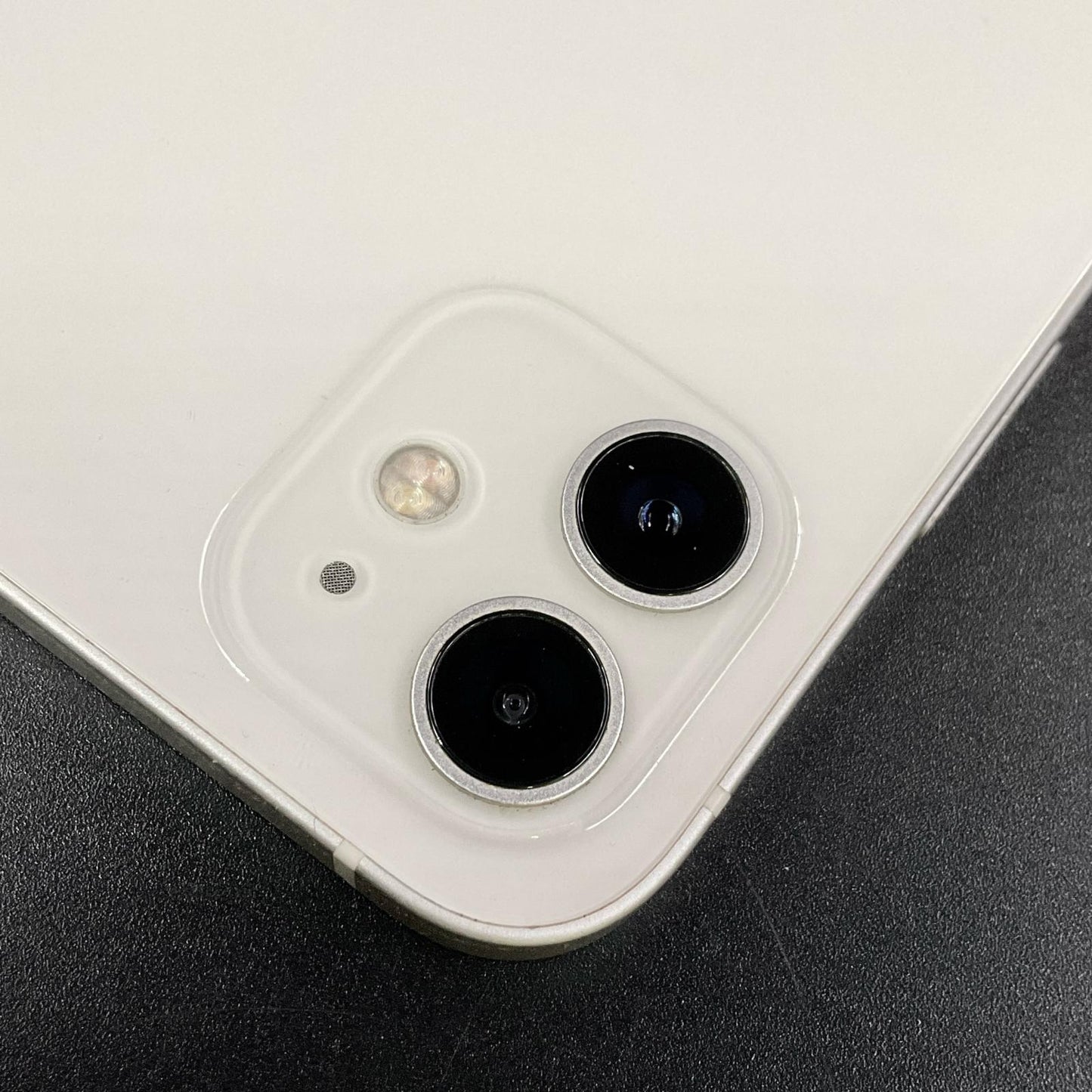 【全額返金保証】【最速発送】Apple iPhone iPhone 12 256GB ホワイト Softbank 白ロム 動作確認済 85%