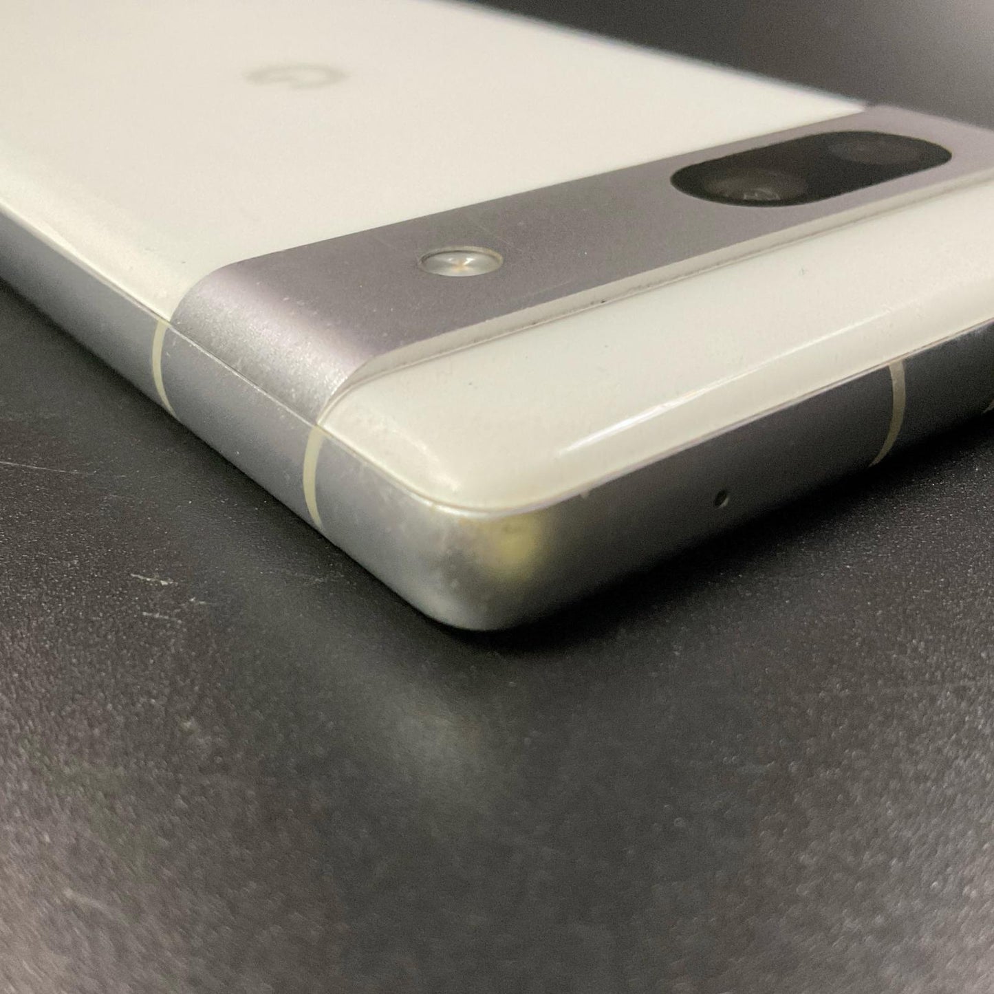 【全額返金保証】【最速発送】Google Pixel 7a 128GB Snow SIMフリー G82U8 白ロム 動作確認済