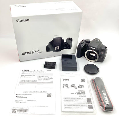 【全額返金保証】【最速発送】Canon デジタル一眼 EOS Kiss X10i ボディ ブラック 超美品 動作確認済