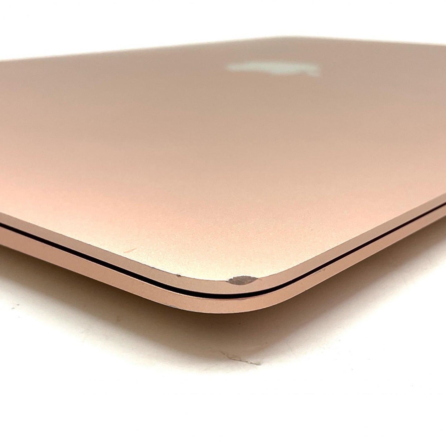 【全額返金保証】【最速発送】Apple MacBook Air 13インチ 2020 Apple M1 8GB SSD 256GB ゴールド 87% 動作確認済