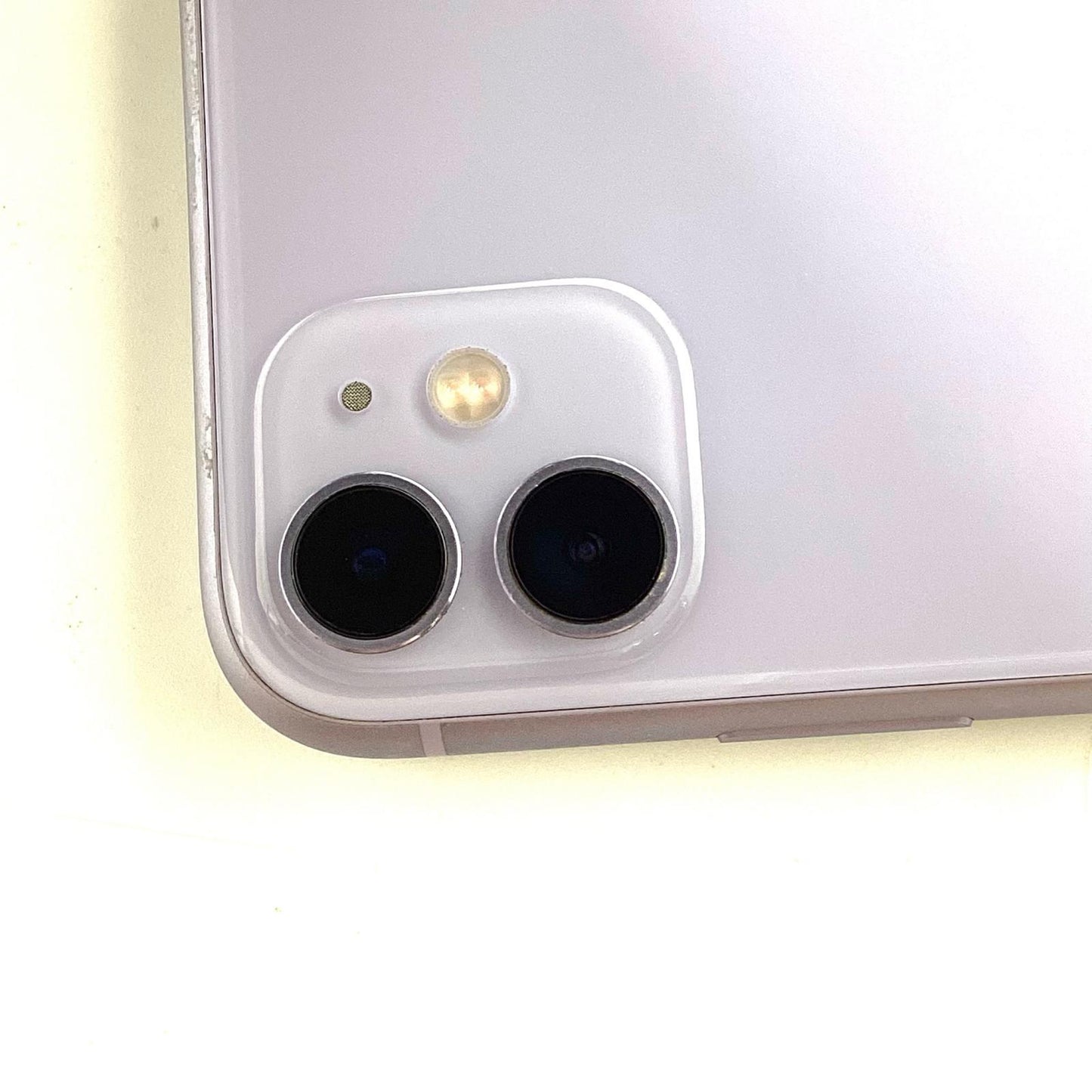 【全額返金保証】【最速発送】Apple iPhone iPhone 11 64GB パープル Softbank 白ロム 動作確認済 83%