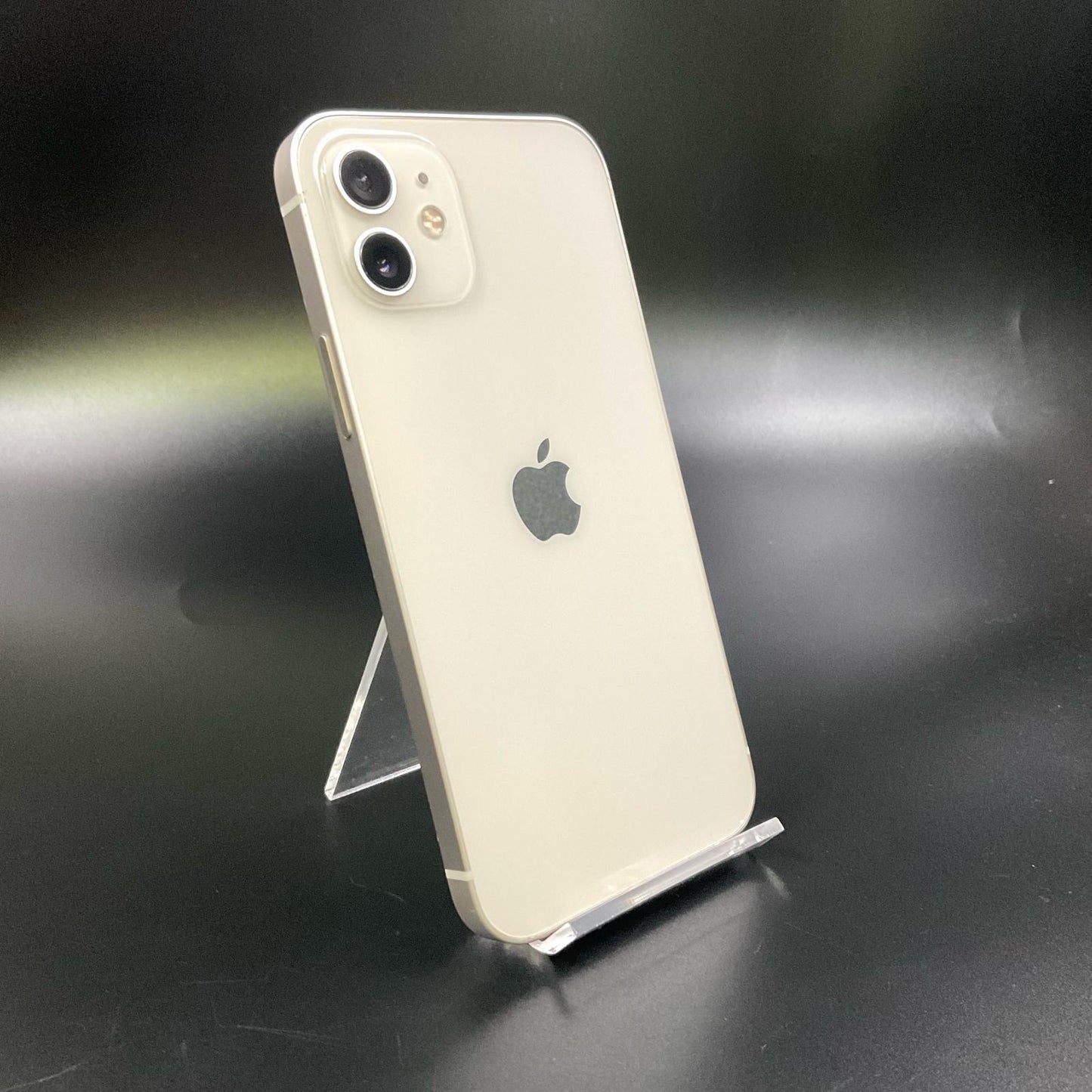 【最速発送】Apple iPhone iPhone 12 128GB ホワイト au 白ロム【難有】 85%