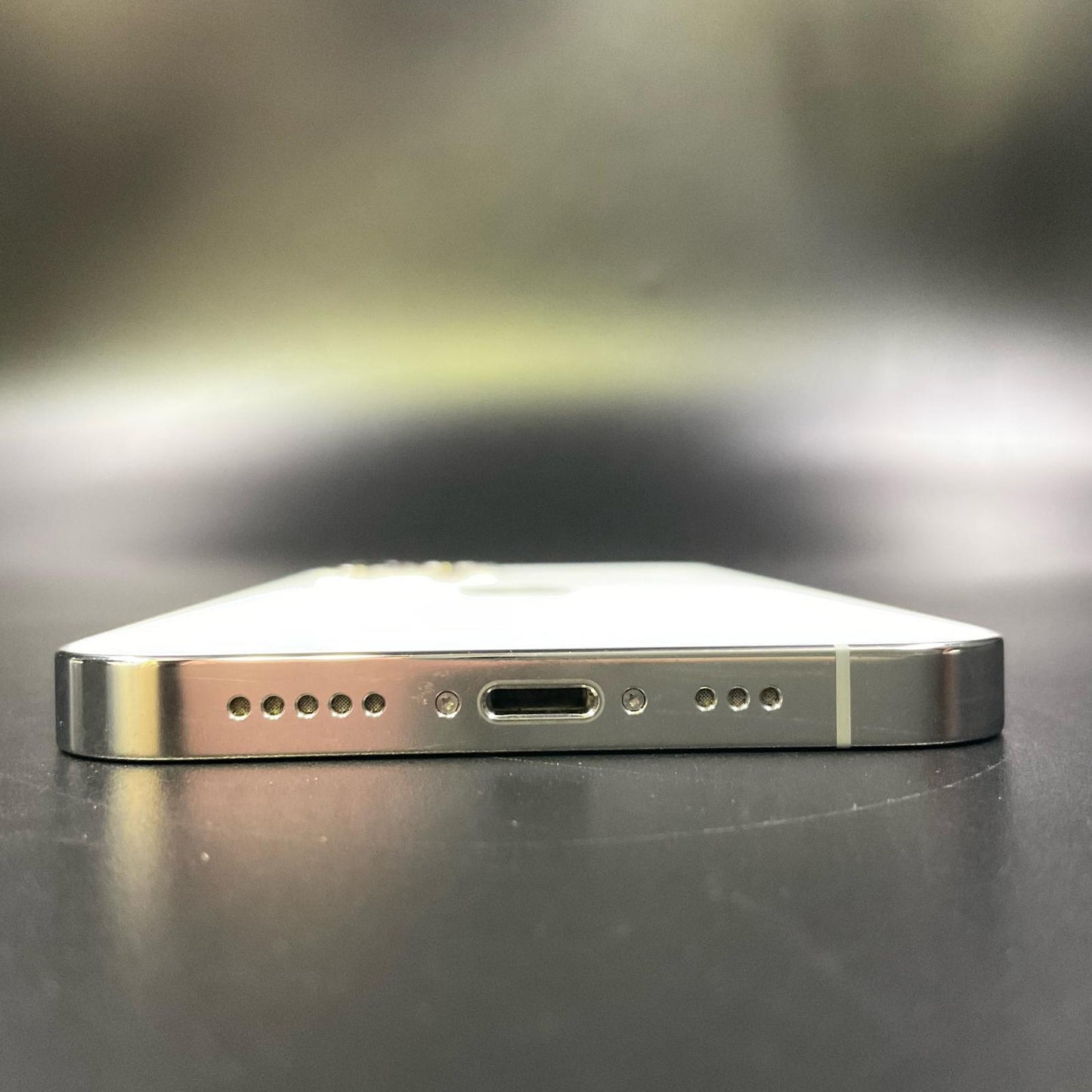 【最速発送】Apple iPhone iPhone 12 Pro 256GB シルバー au SIMフリー 白ロム【難有】 78%