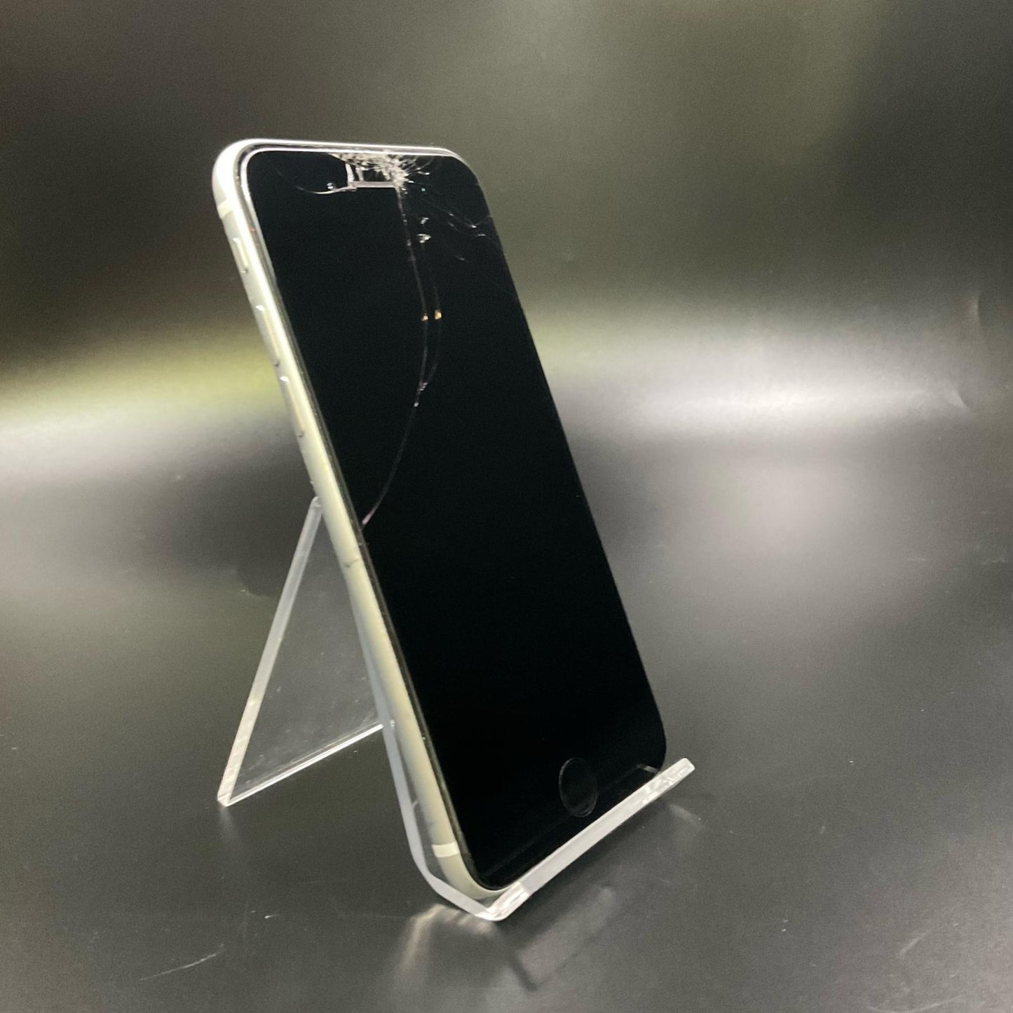 【最速発送】Apple iPhone iPhone SE（第2世代） 128GB ホワイト Softbank 白ロム【難有】 76%