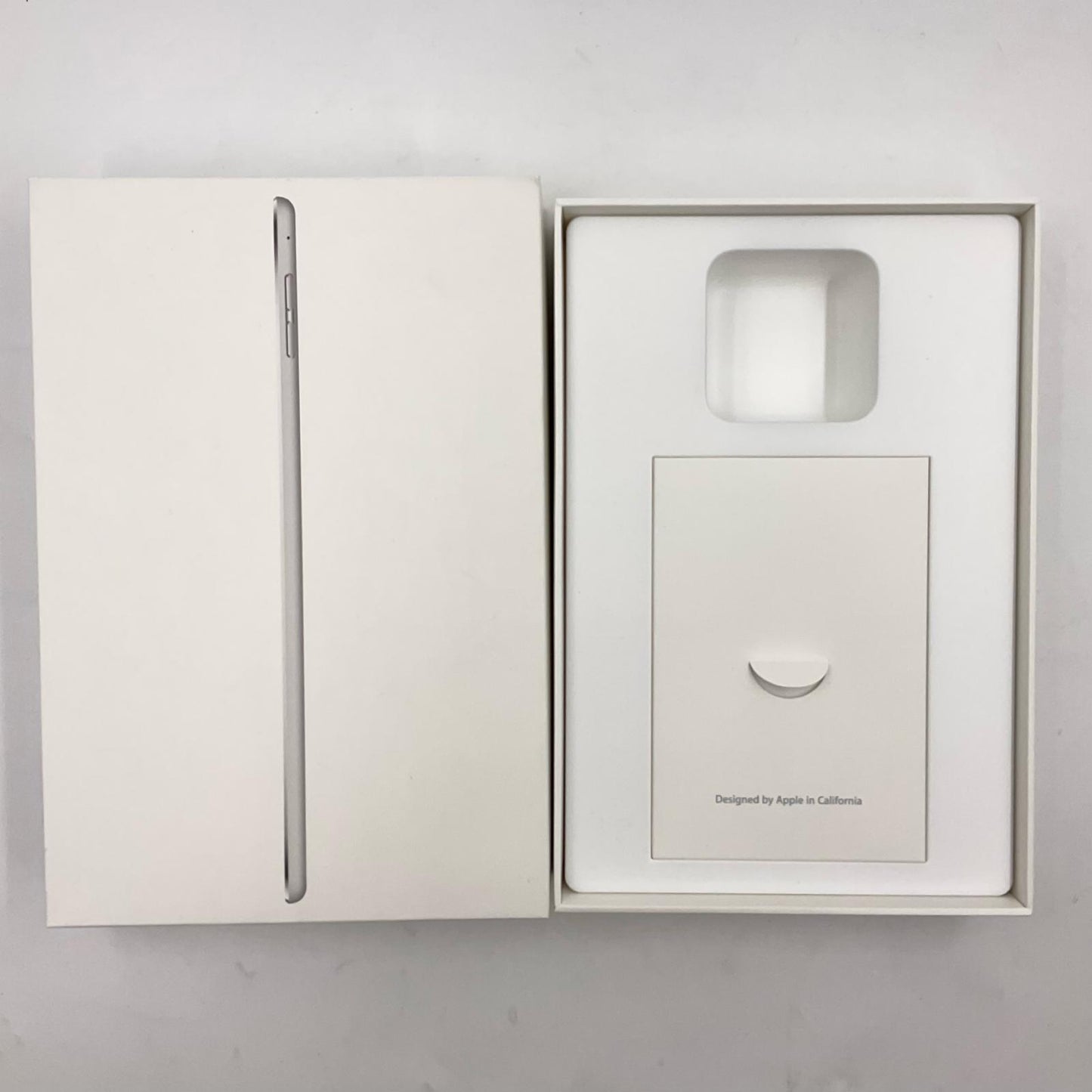 【全額返金保証】【最速発送】Apple iPad mini 7.9インチ 第4世代 128GB シルバー WiFi+Cellular docomo 白ロム 動作確認済